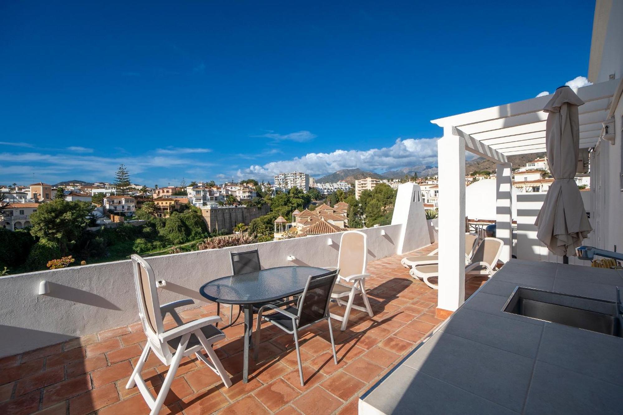 Residensol 13 Menyber Apartment Nerja Exterior photo
